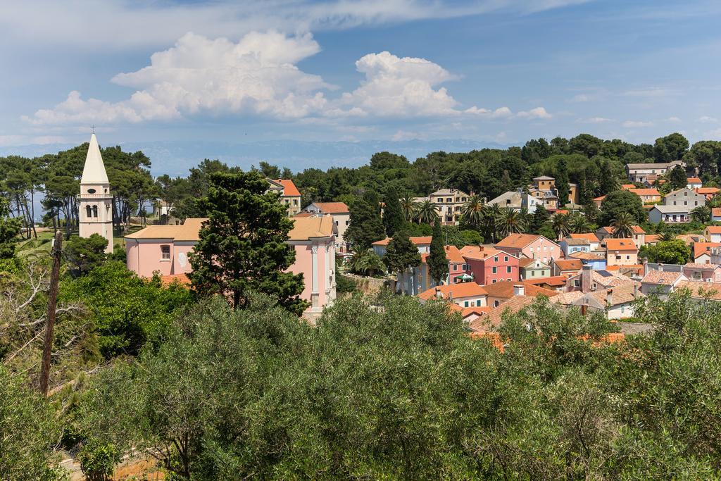 Villa Alma Veli Lošinj Εξωτερικό φωτογραφία