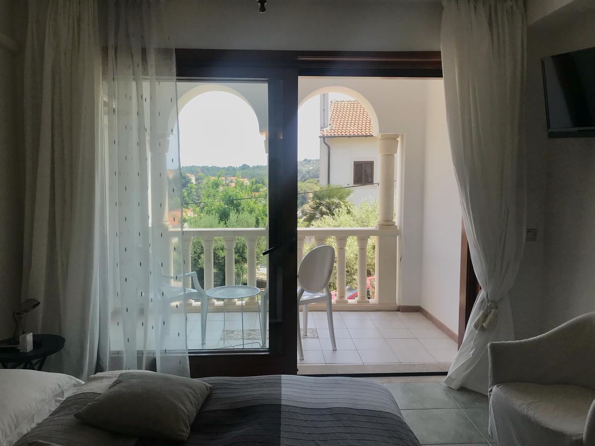 Villa Alma Veli Lošinj Εξωτερικό φωτογραφία