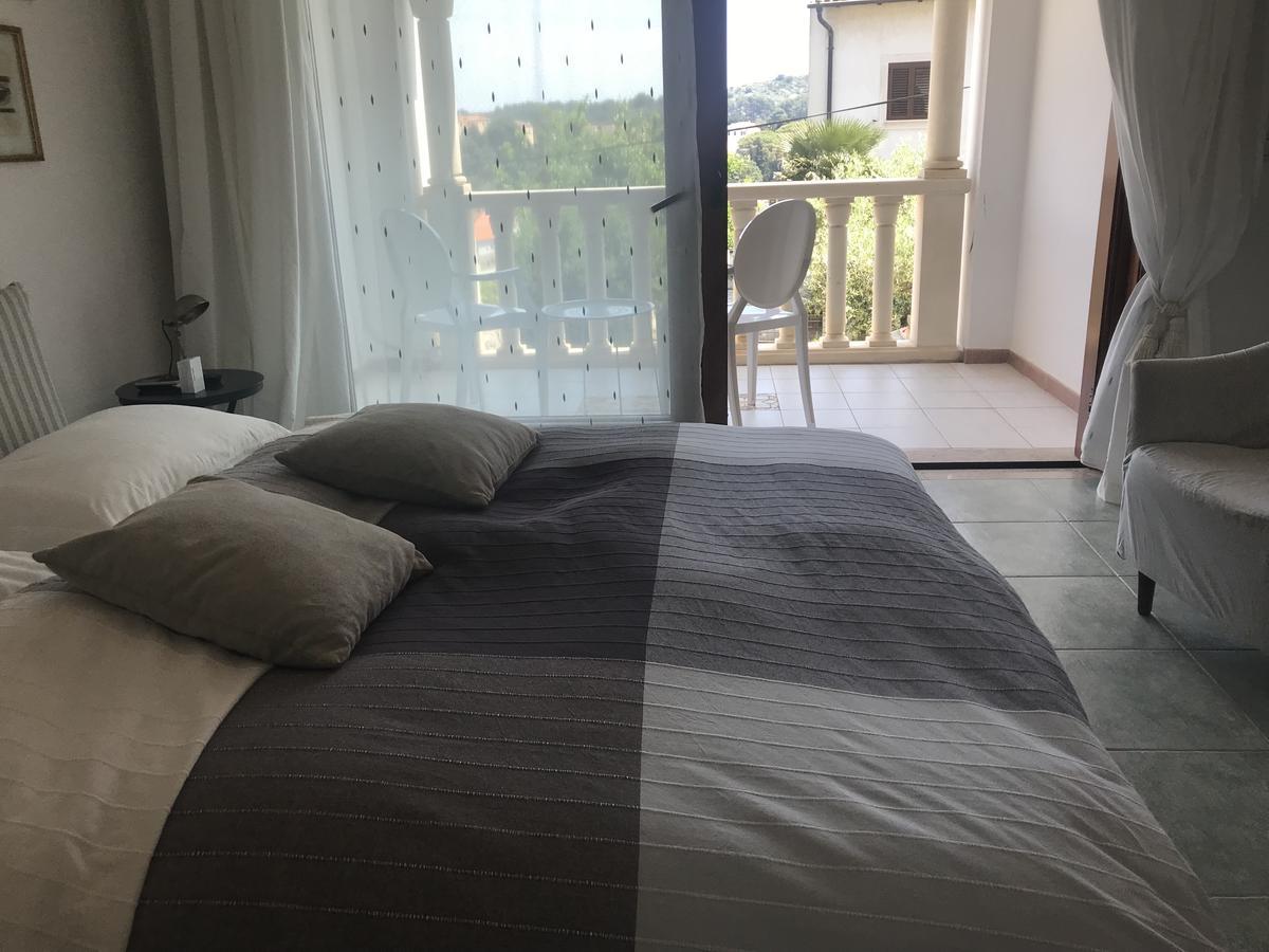 Villa Alma Veli Lošinj Εξωτερικό φωτογραφία