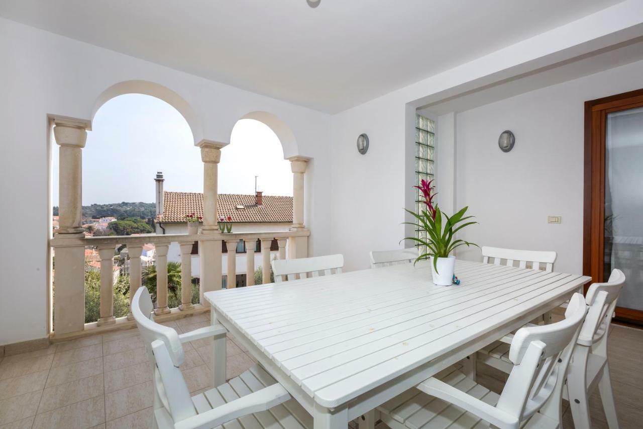 Villa Alma Veli Lošinj Εξωτερικό φωτογραφία
