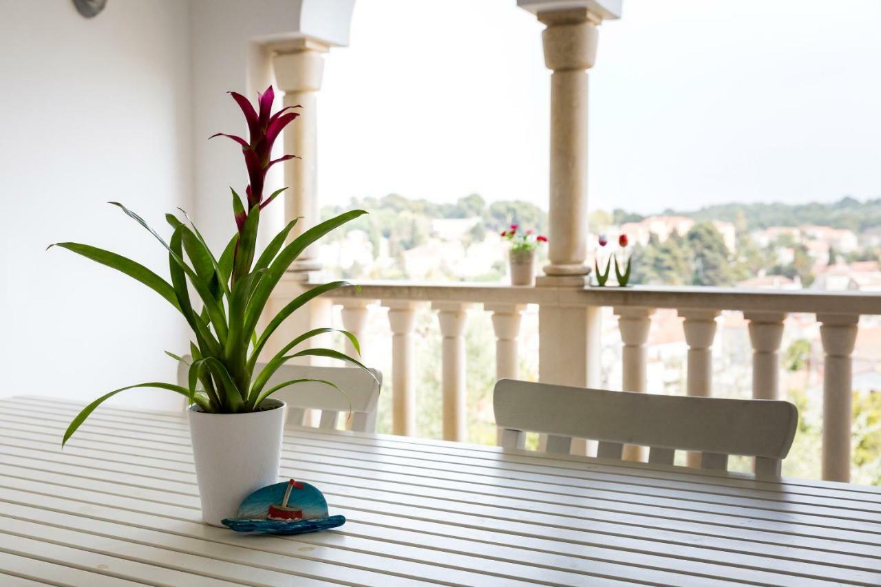 Villa Alma Veli Lošinj Εξωτερικό φωτογραφία